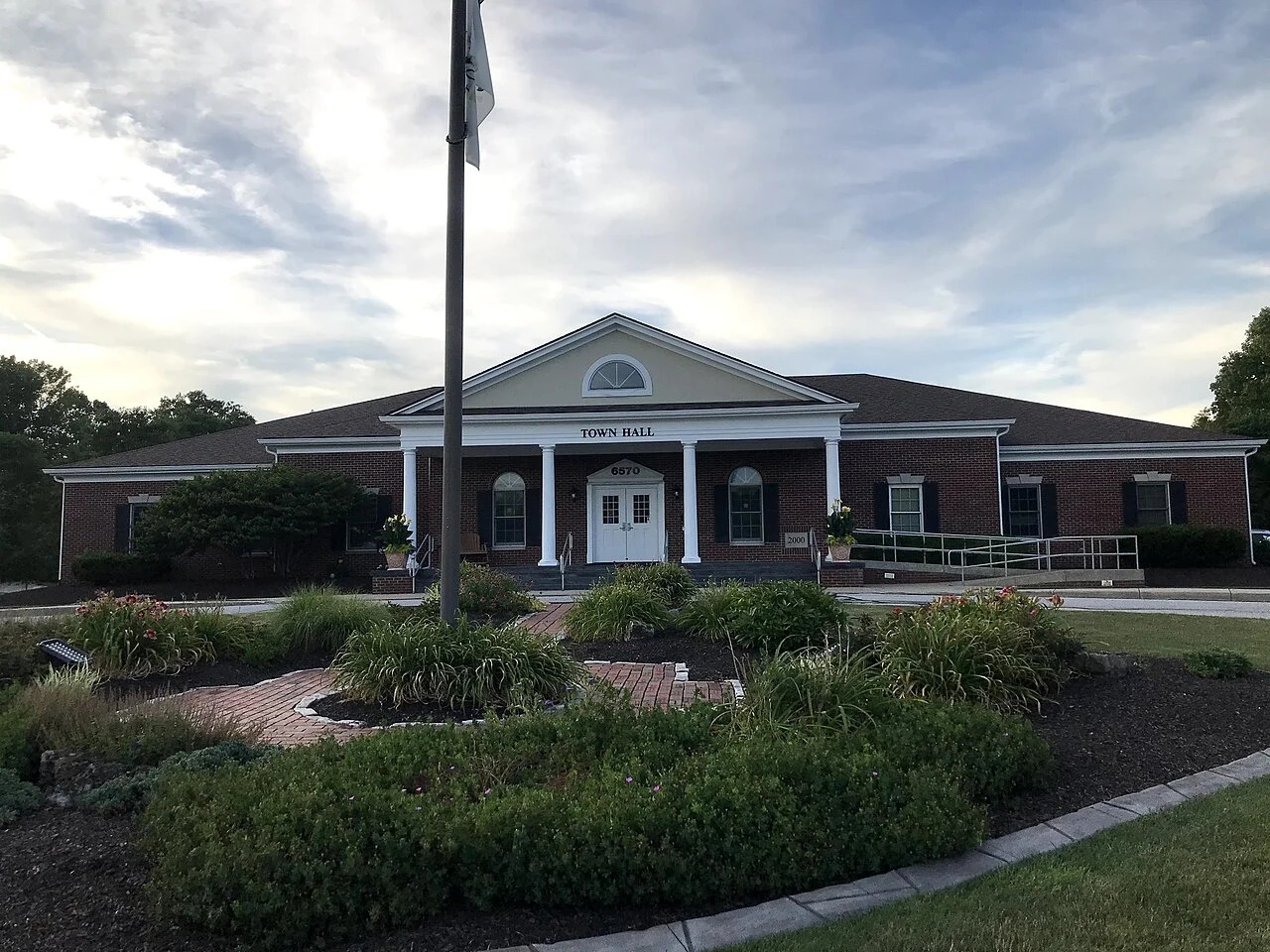 Avon Town Hall, 2020